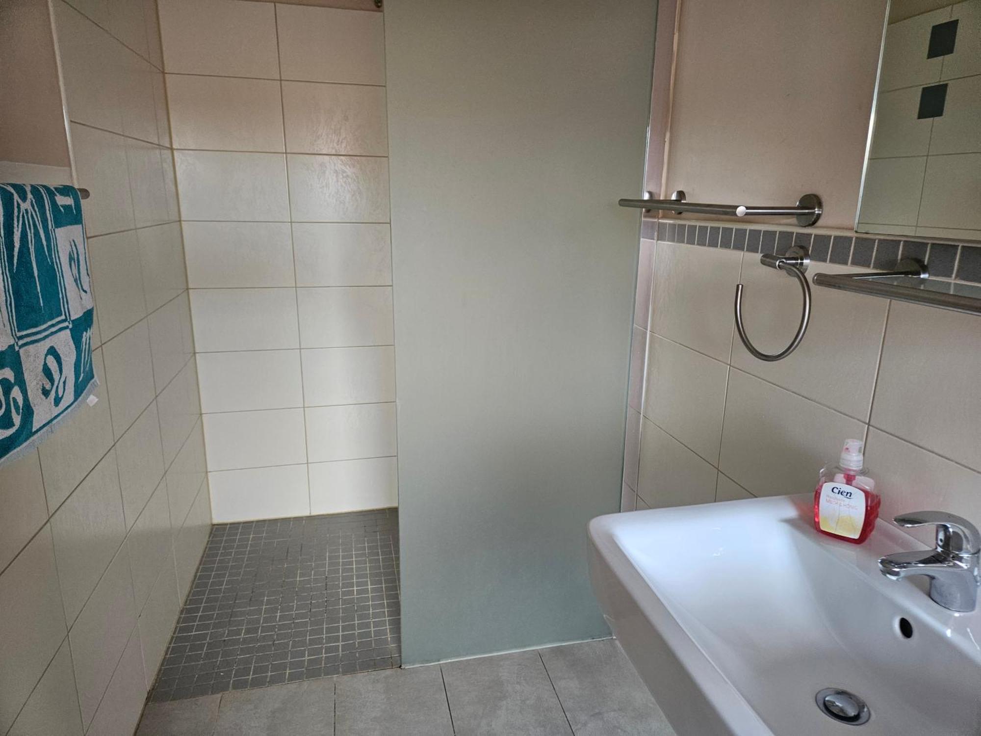Hotel Zur Schmiede Heiningen Bagian luar foto