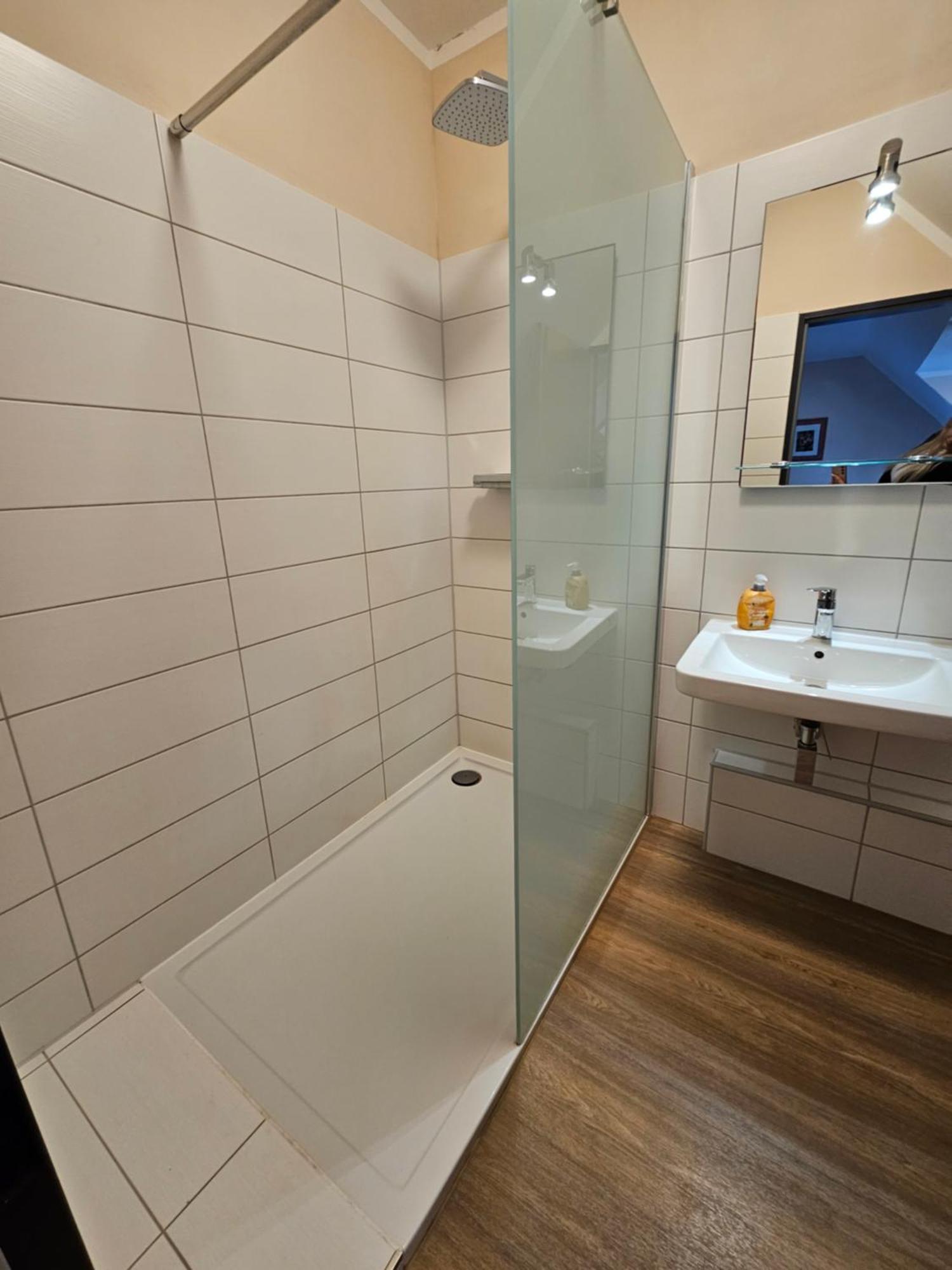 Hotel Zur Schmiede Heiningen Bagian luar foto